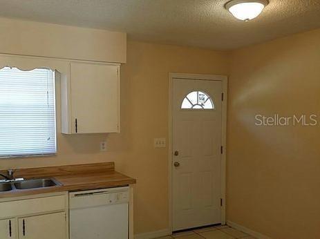 Photo - 2009 N Kelley Ave