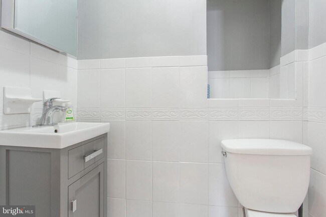 Photo - 1632 N 6th St