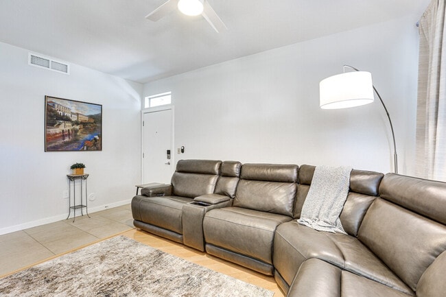 Photo - 11375 E Sahuaro Dr Unit ID1385952P