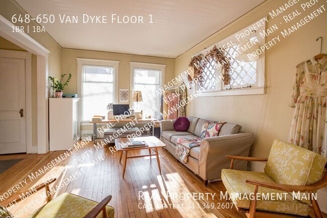 Photo - 648-650 Van Dyke Floor 1-