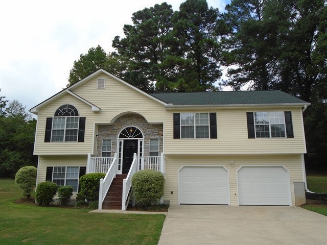 Photo - 43 Fielding Grove Dr