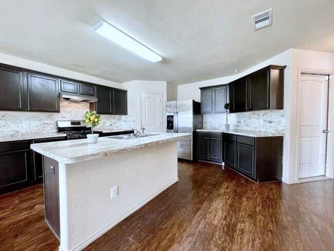 Photo - 20431 Sweet Louetta Ln