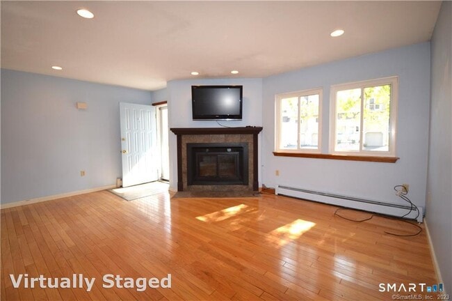 Building Photo - 60 Old Town Rd Unit 194