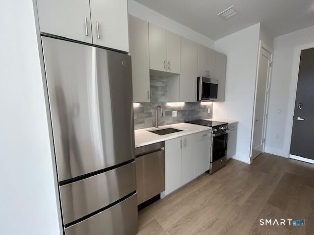 Photo - 460 Summer St