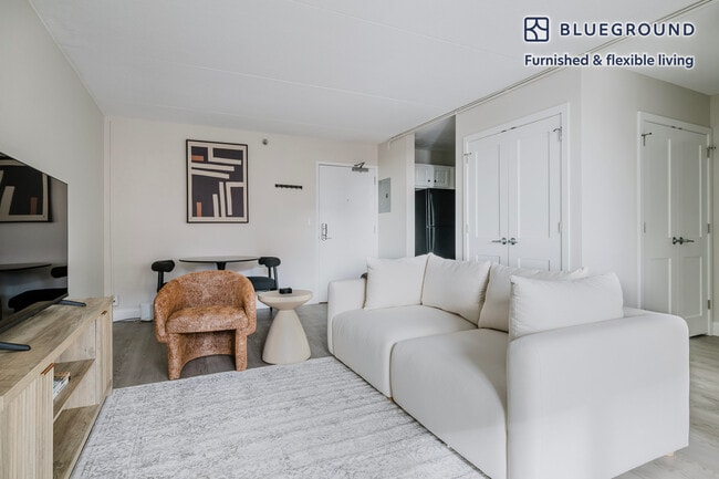 Photo - 812 Memorial Dr Unit FL4-ID1271