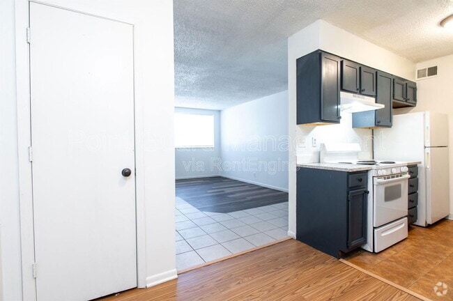 Building Photo - 1800 E 1st St N Unit 102 Rental