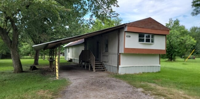 Building Photo - 4320 McLean Rd Rental