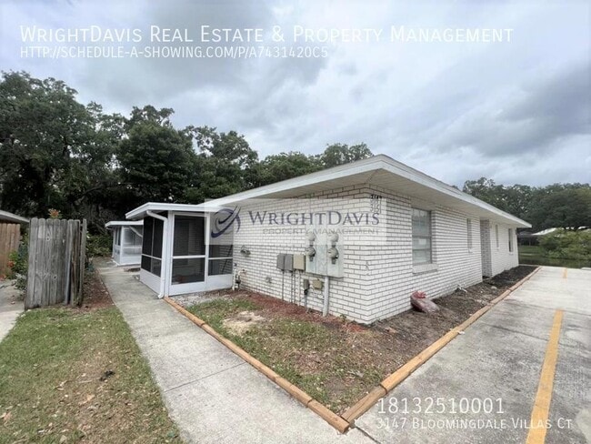 Building Photo - 3147 Bloomingdale Villas Ct Rental