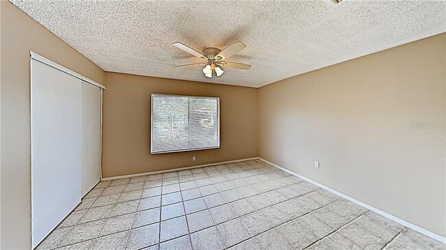 Photo - 2628 Hidden Lake Dr N Unidad C