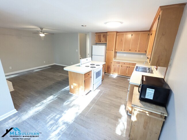 Photo - 4424 American Dr
