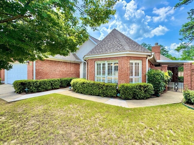 Photo - 113 River Chase Ct