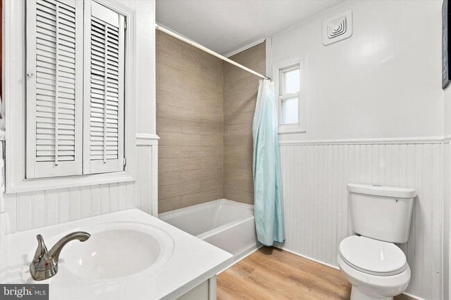 Photo - 185 Gay St