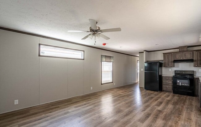 127 Hubert Blvd