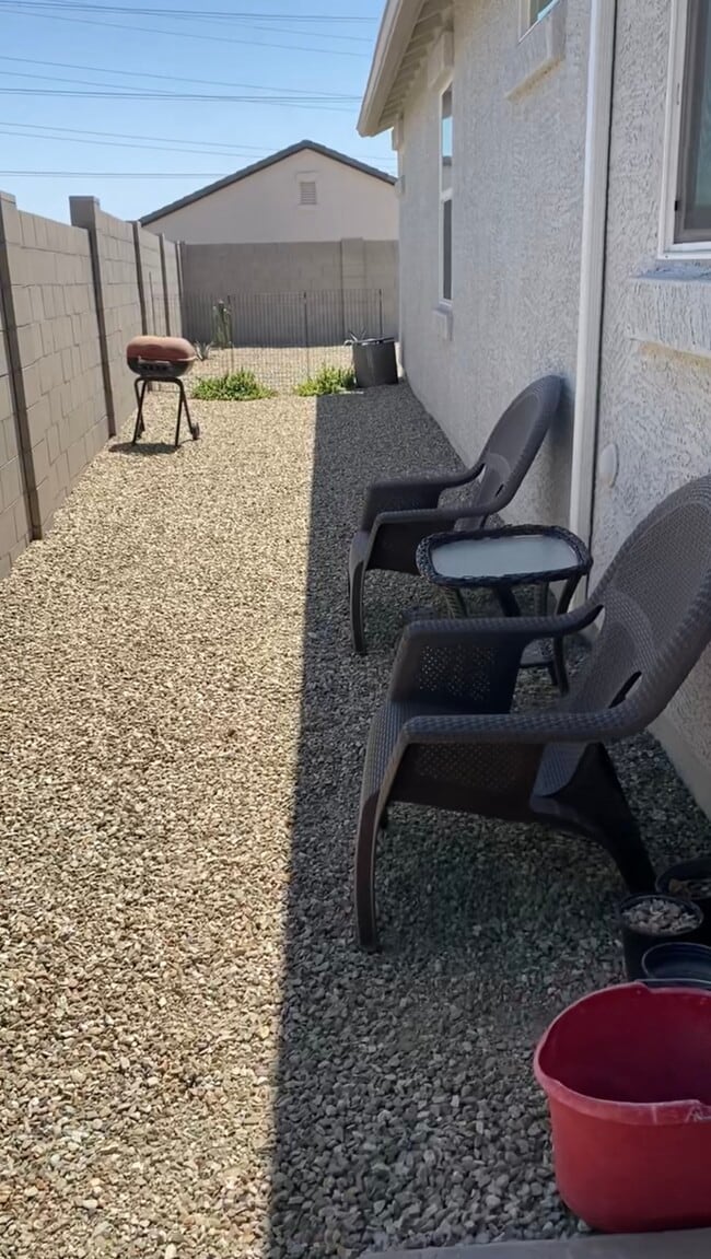 24085 W Ripple Rd Unit B