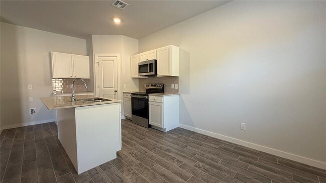 Photo - 17421 Lantana Loop