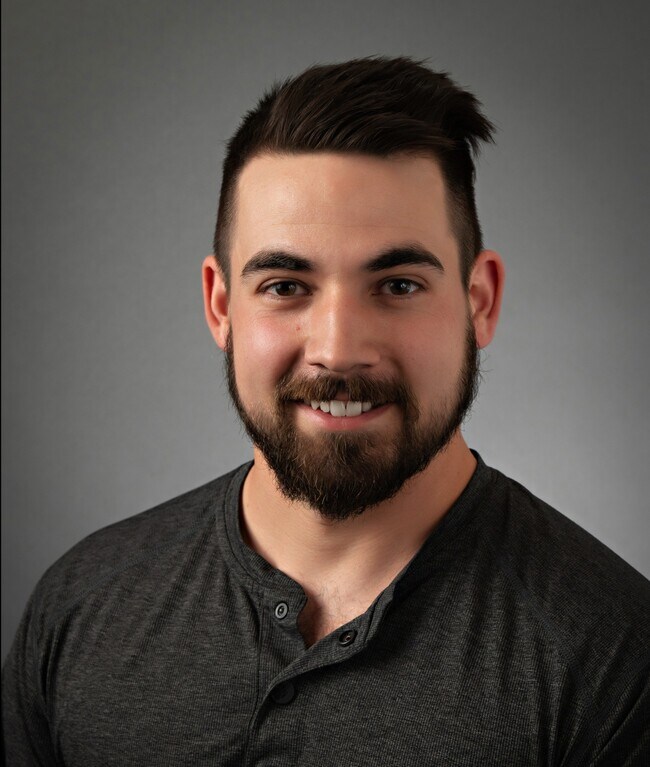 Chateau Village and Deer View Apartments Wyoming, MI