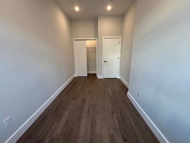 Dormitorio 1 (Arriba) - 2114 N Franklin St Unidad 1