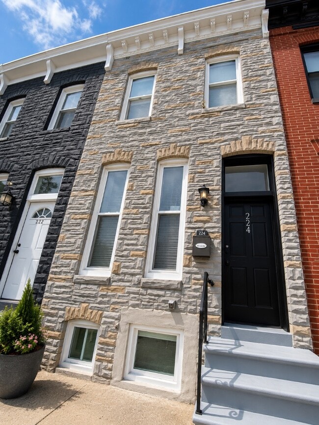 Photo - 224 N Patterson Park Ave