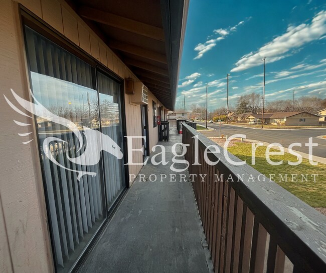 Photo - 320NEC Unit C