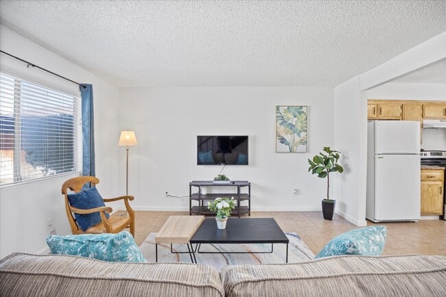 Photo - 4225 Parkwood Ct Unit 3
