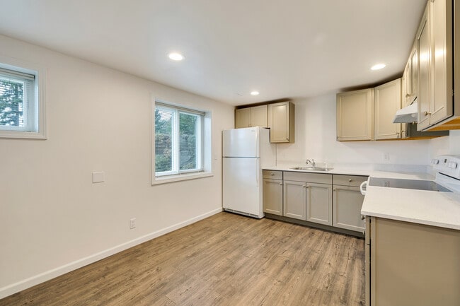 Photo - 20219 12th Pl S