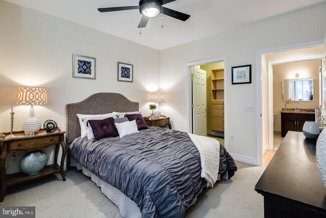 Photo - 1600 Arch St Unit 808