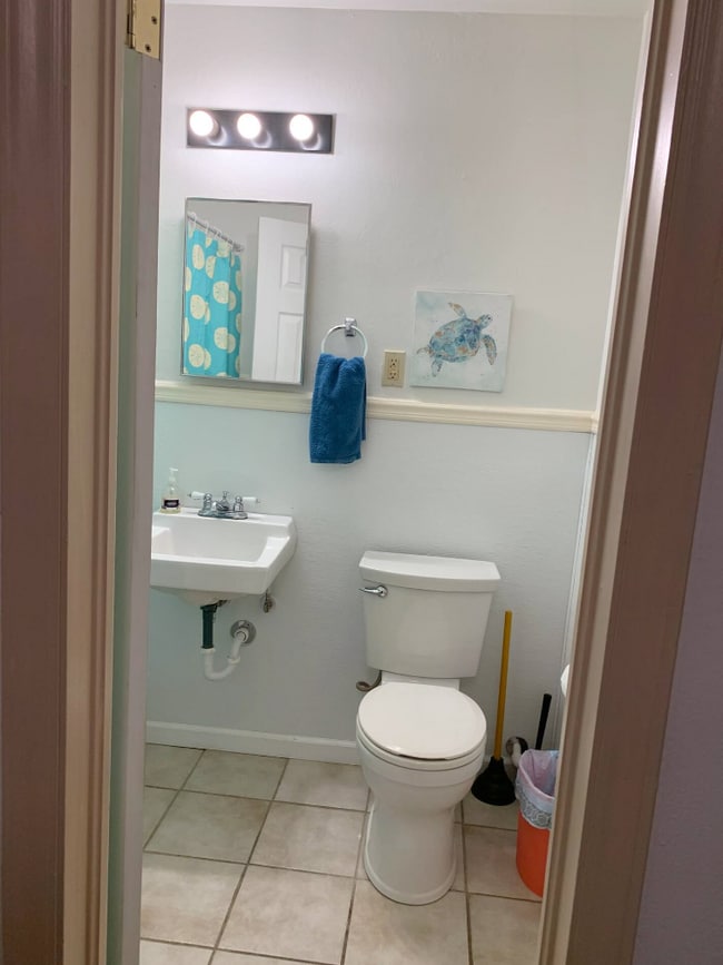 Photo - 2021 S Harris Ave