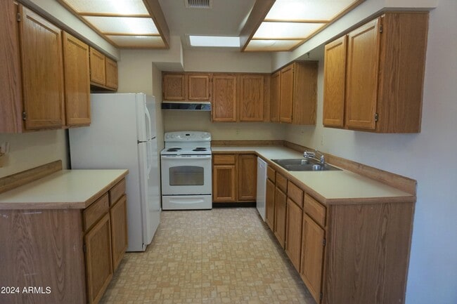 Photo - 1762 Corte Encantada