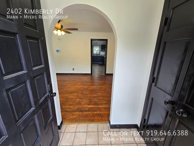 Photo - 2402 Kimberly Dr