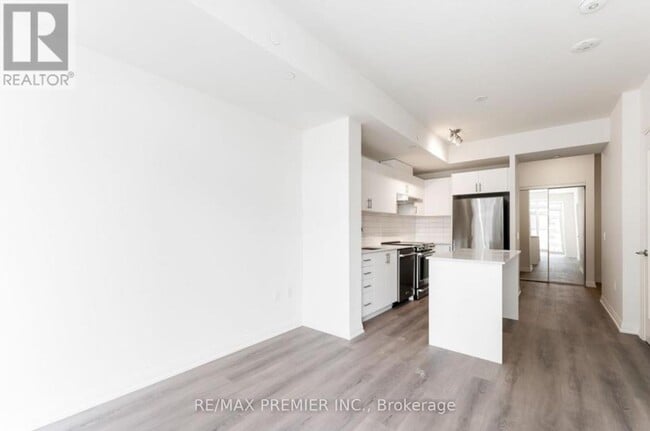 Photo - 9000 Jane St Unit 308