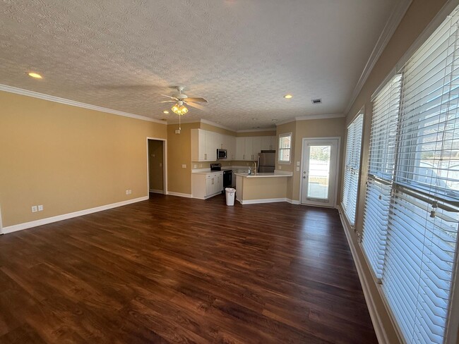 Photo - Great 3 Bedroom Twin Home in Ogletree Village