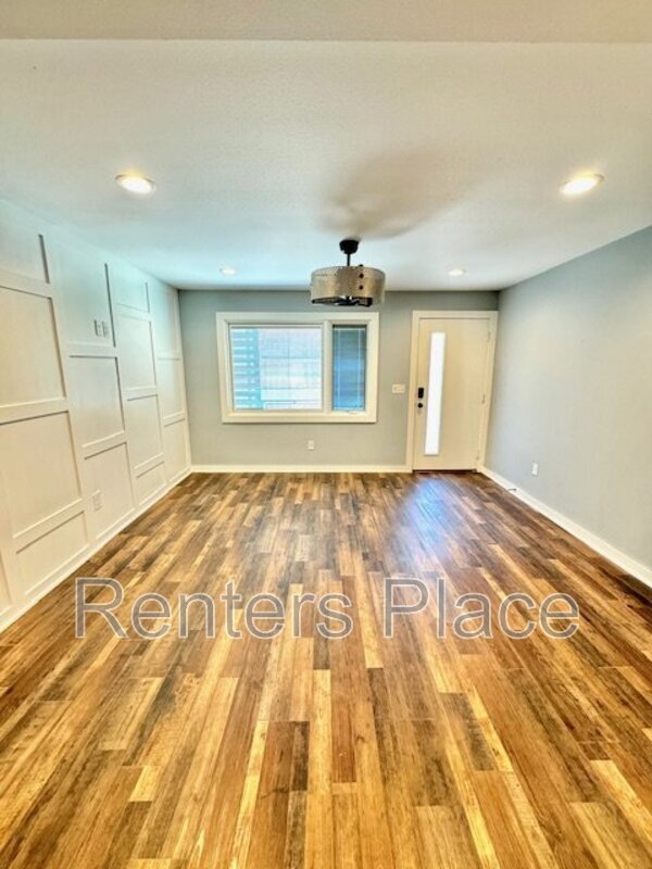 Photo - 807 S Trenton Ave