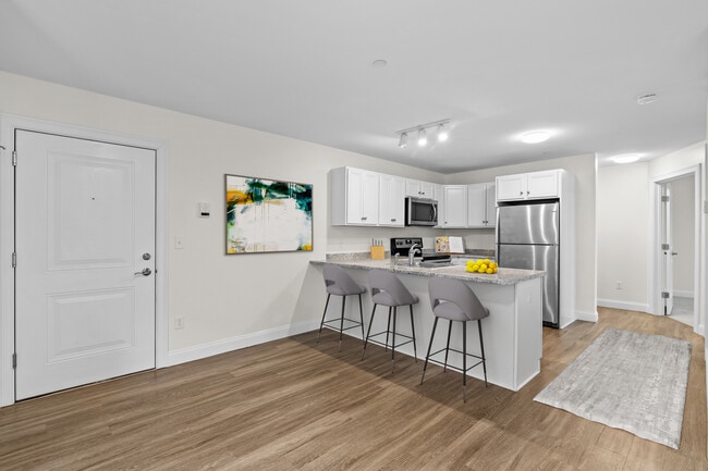 Autumn Woods Apartments