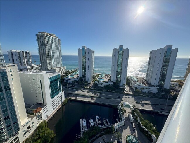 Building Photo - 16400 Collins Ave Unit 2641