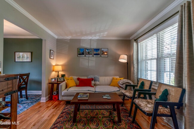 11 Cottage St Unit 4