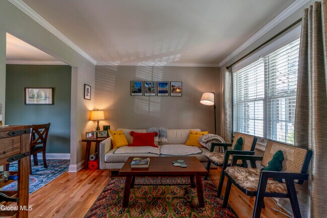 Photo - 11 Cottage St Unit APT 4