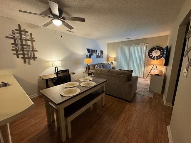 Photo - 2724 S 17th St Unidad C