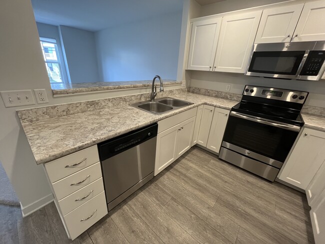 Photo - 3641 Andover Ln