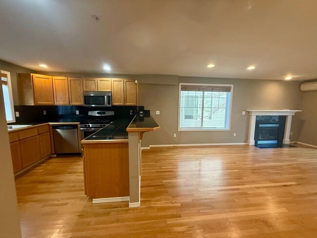 Photo - Greenlake Townhome