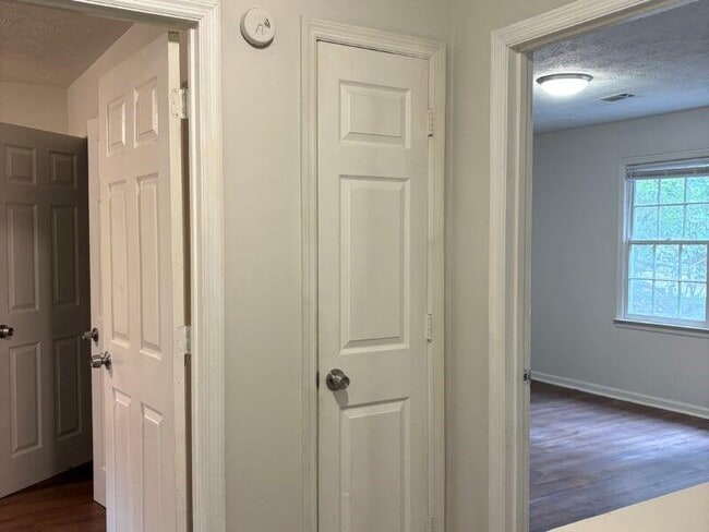 Photo - 5510 Estates Ct