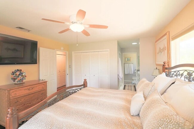 Photo - 6600 Guerneville Rd