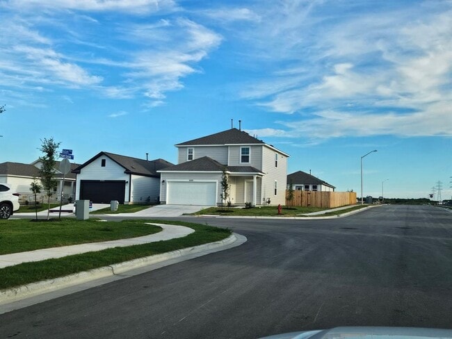 10615 Ridan Wy