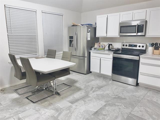 Photo - 1042 Warbler Ln