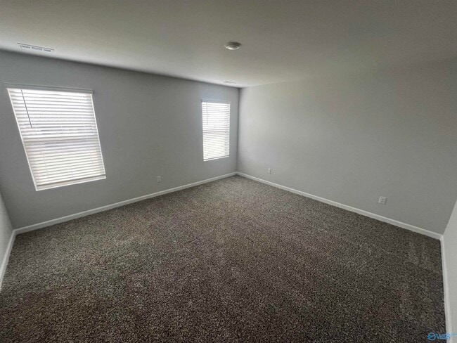 Photo - 417 Jackson Pt Cir