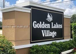 Building Photo - 110 Lake Meryl Dr Unit 216