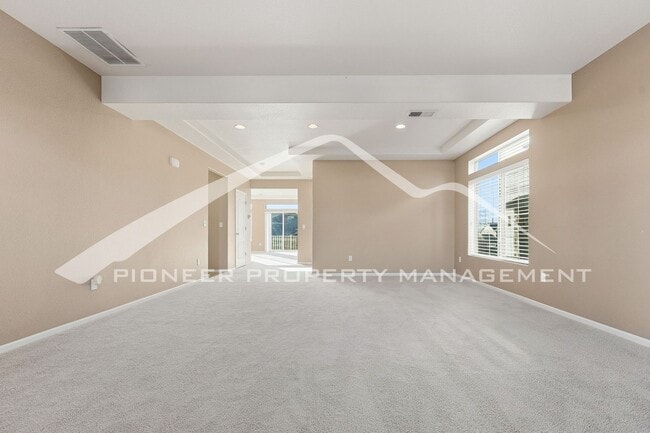 Photo - Gorgeous Home with Central AC and Washer/D...