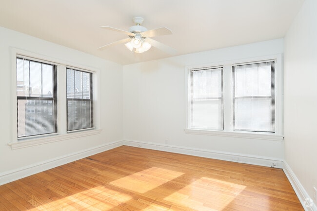 2BR, 2BA - 1,100SF - Primary Bedroom - DeMun