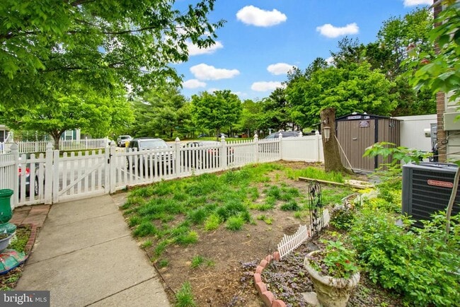 Photo - 1806 Watch House Cir N