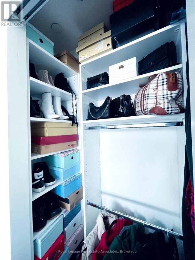 Photo - 12 Bonnycastle St Unité 314