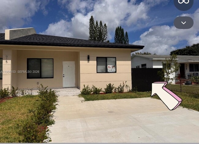 Building Photo - 915 NW 104th St Unit B-Back